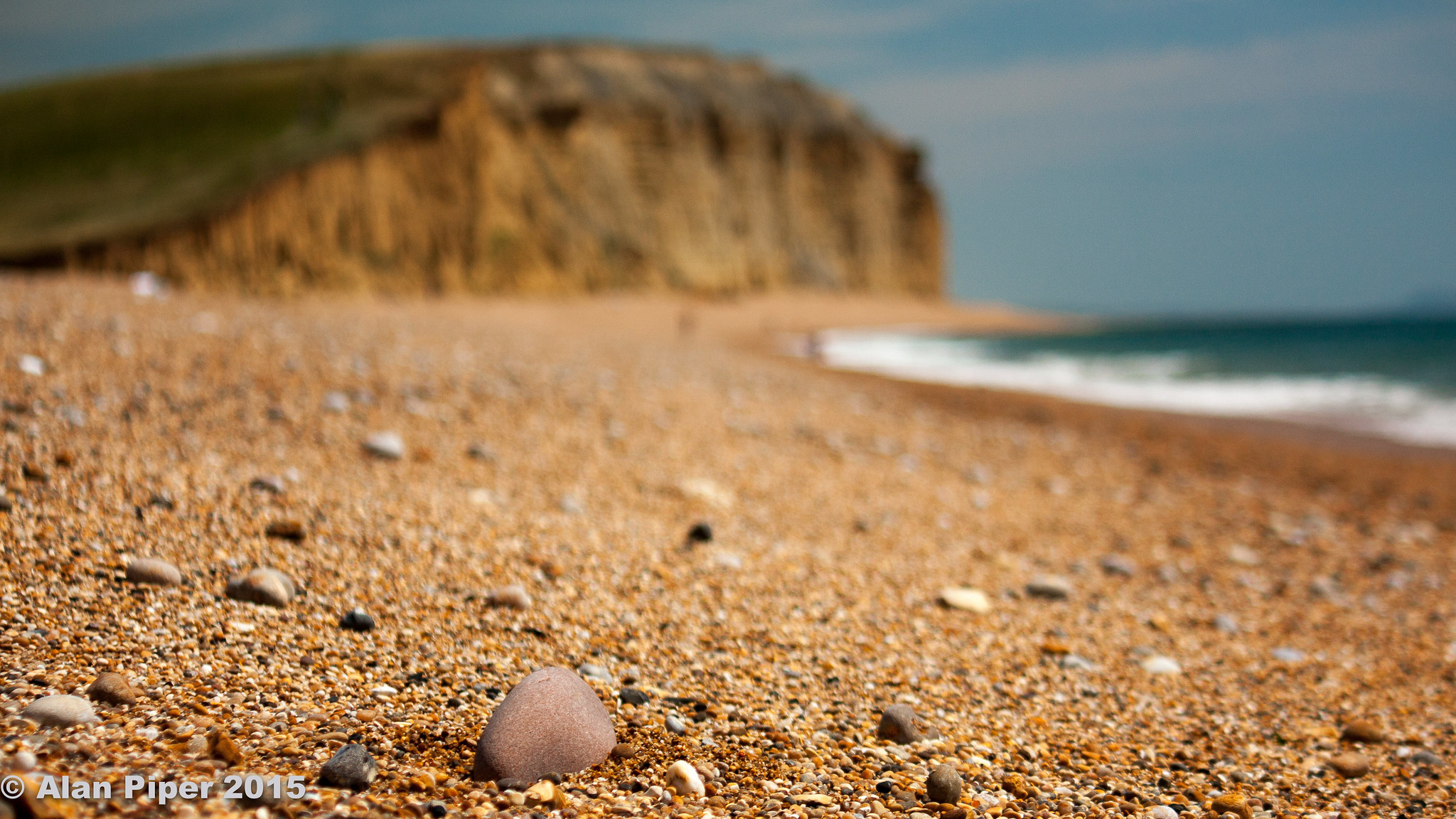 West Bay pebble close-up - Alan Piper